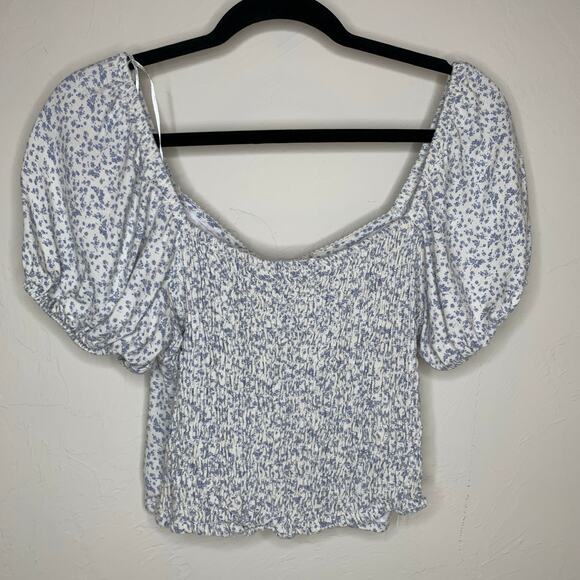 Sienna Sky Blue Calico Print Jersey Puff Sleeve Crop Top Sz Large - Picture 6 of 7